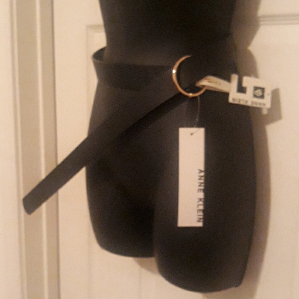 NEW!! Ladies Belt by Anne Klein
